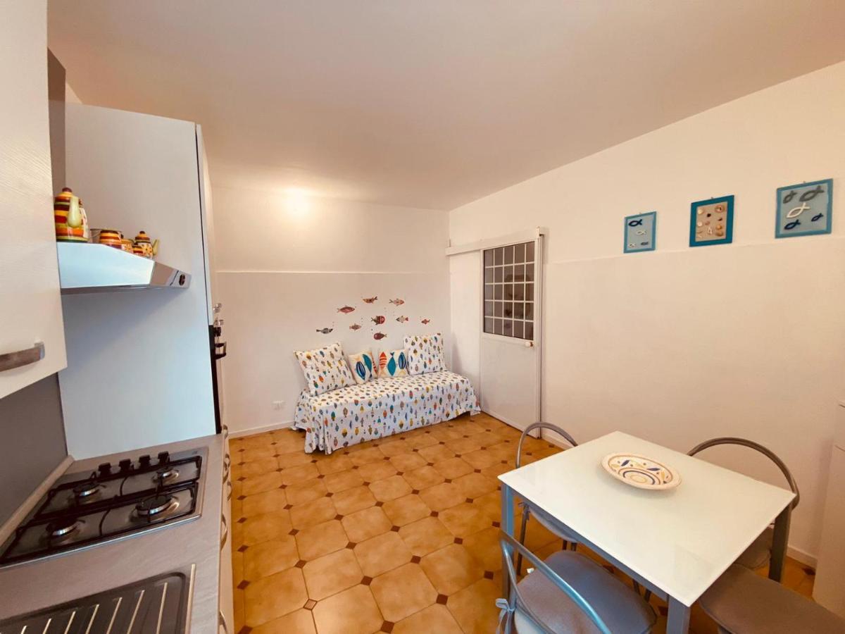 Ferienwohnung Casa Mariuccia A Due Passi Dal Mare Finale Ligure Exterior foto